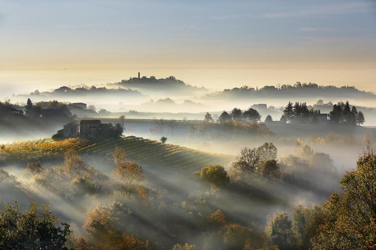 Villa Del Poggio Prosecco Bike Hotel San Pietro Di Feletto Luaran gambar